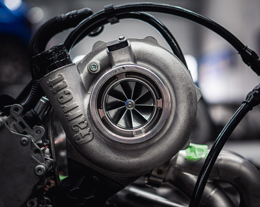 Ecotune EA888.3 4portová závodní hlava a sada turbodmychadla - pouze pro pravostranné řízení