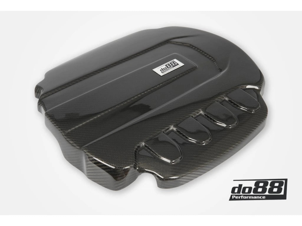 do88 karbonový kryt motoru pro Audi