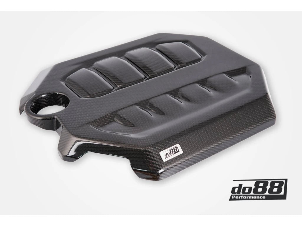 do88 karbonový kryt motoru pro Audi