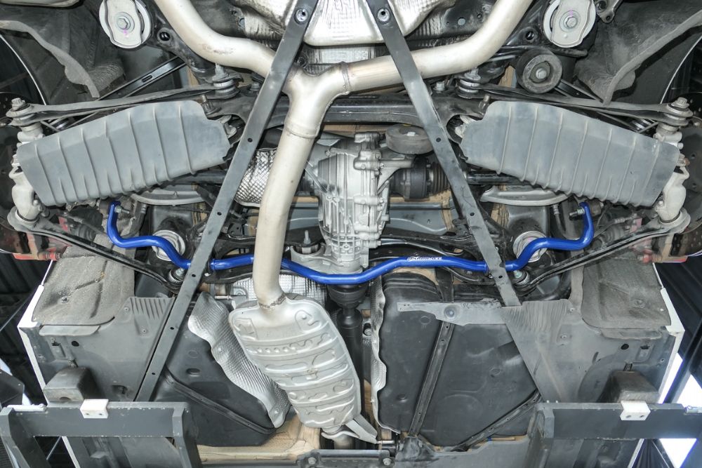 Zadní stabilizátor Audi A4, A5, S4/RS4, S5/RS5 - Q0875