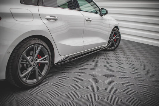 Maxton Design difuzory pod boční prahy pro Audi A3 8Y, černý lesklý plast ABS, S-Line