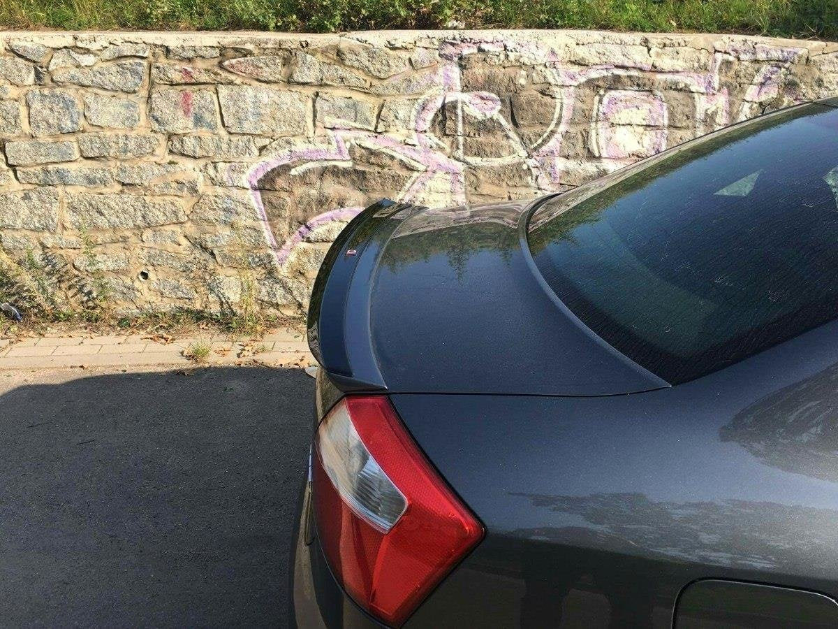 Maxton Design prodloužení spoileru pro Audi A4 B6, černý lesklý plast ABS