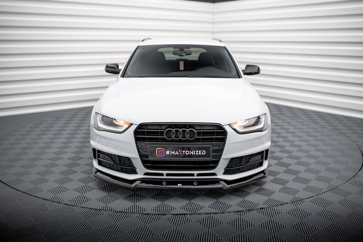 Maxton Design spoiler pod přední nárazník pro Audi A4 B8 Competition Facelift, černý lesklý plast ABS, Avant