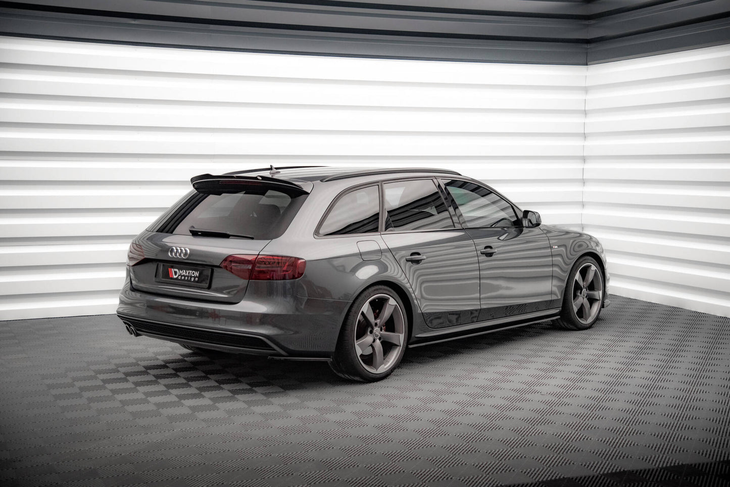 Maxton Design prodloužení spoileru pro Audi A4/S4 B8 FL, černý lesklý plast ABS, Avant S-Line