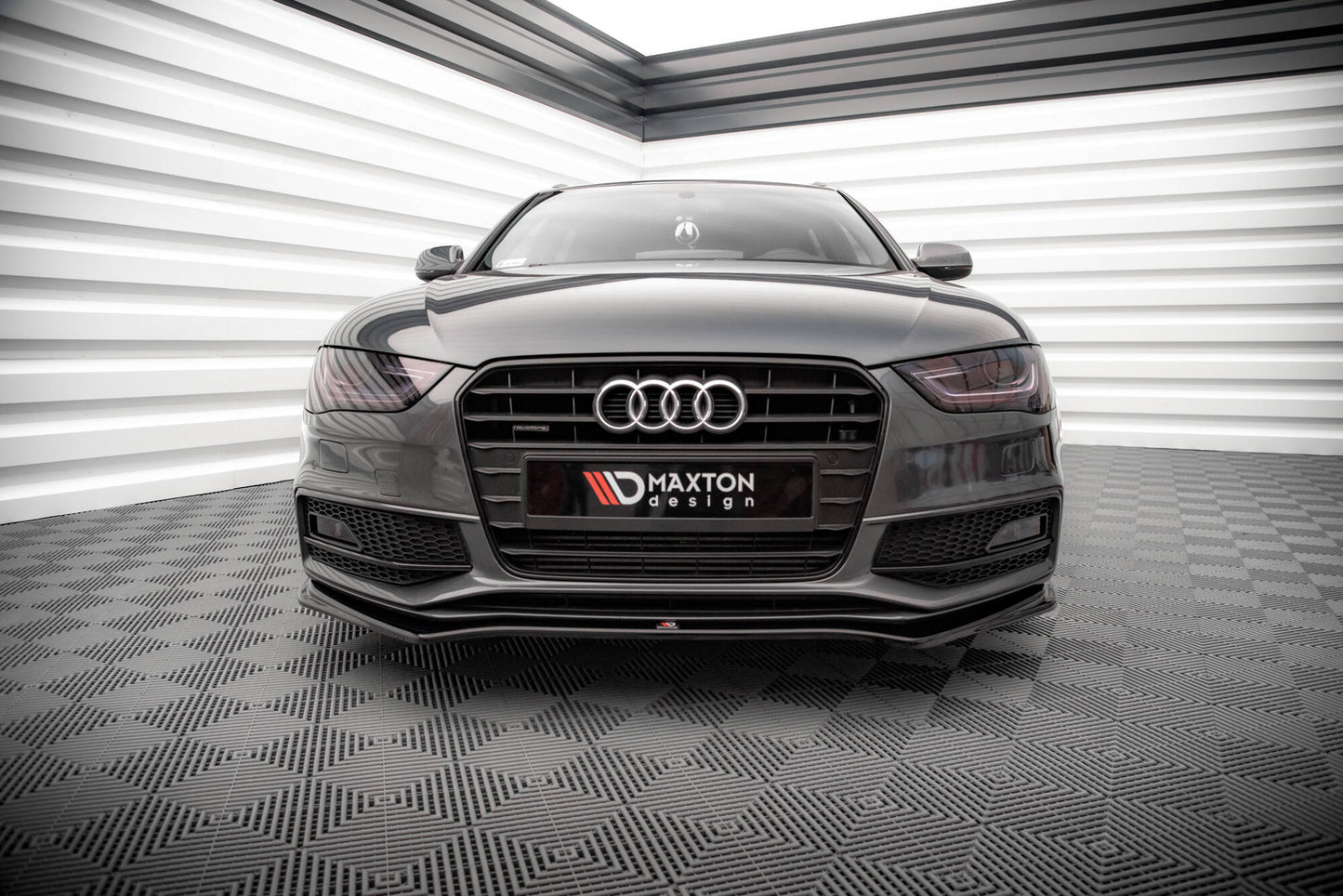 Maxton Design spoiler pod přední nárazník ver.4 pro Audi A4 B8 FL, černý lesklý plast ABS, Sedan/Avant S-Line