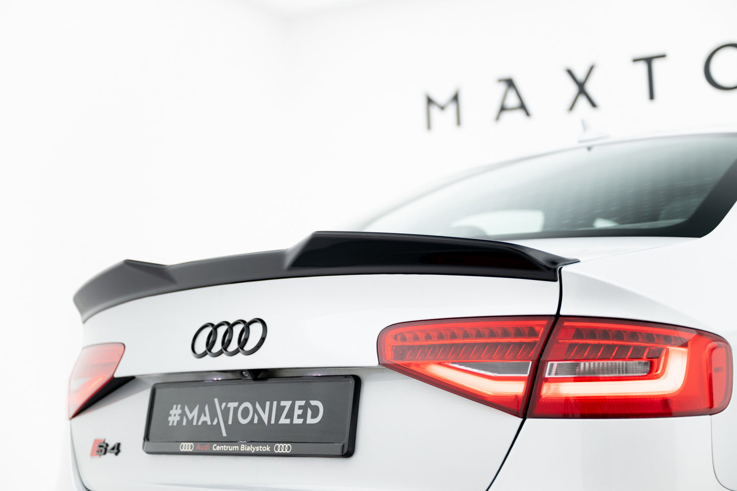 Maxton Design prodloužení spoileru 3d pro Audi S4 B8 FL, černý lesklý plast ABS