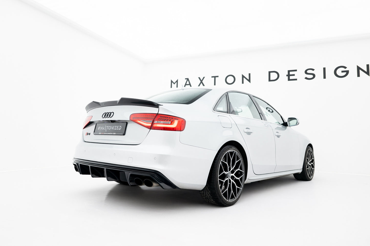 Maxton Design prodloužení spoileru 3d pro Audi S4 B8 FL, černý lesklý plast ABS
