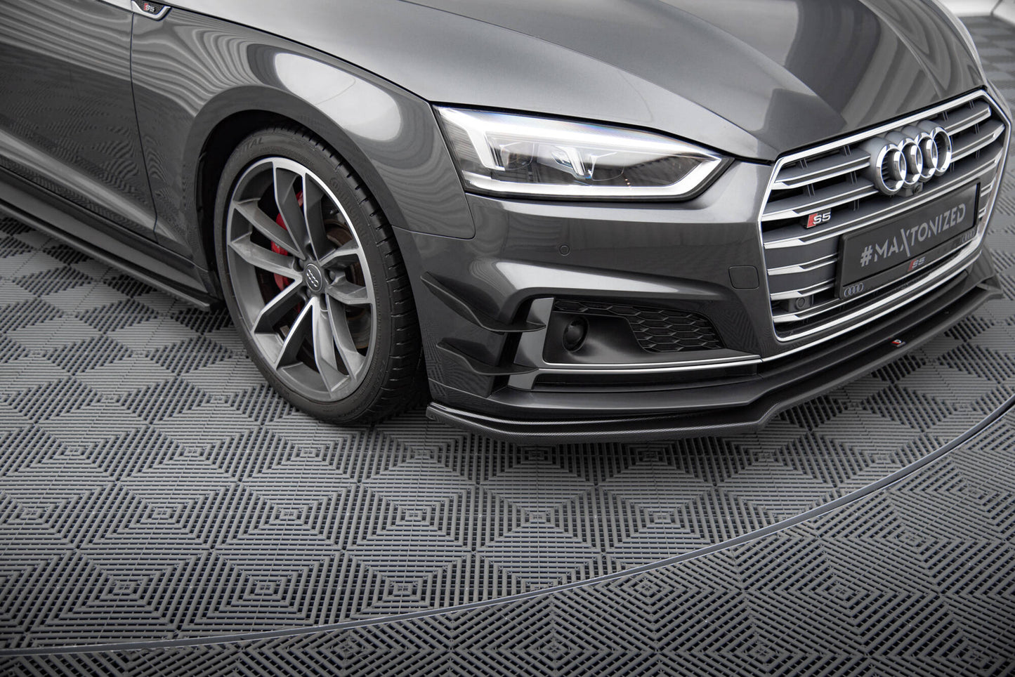 Maxton Design přítlačná křidélka předního nárazníku pro Audi A5 F5, S-line Coupe/S-line Sportback