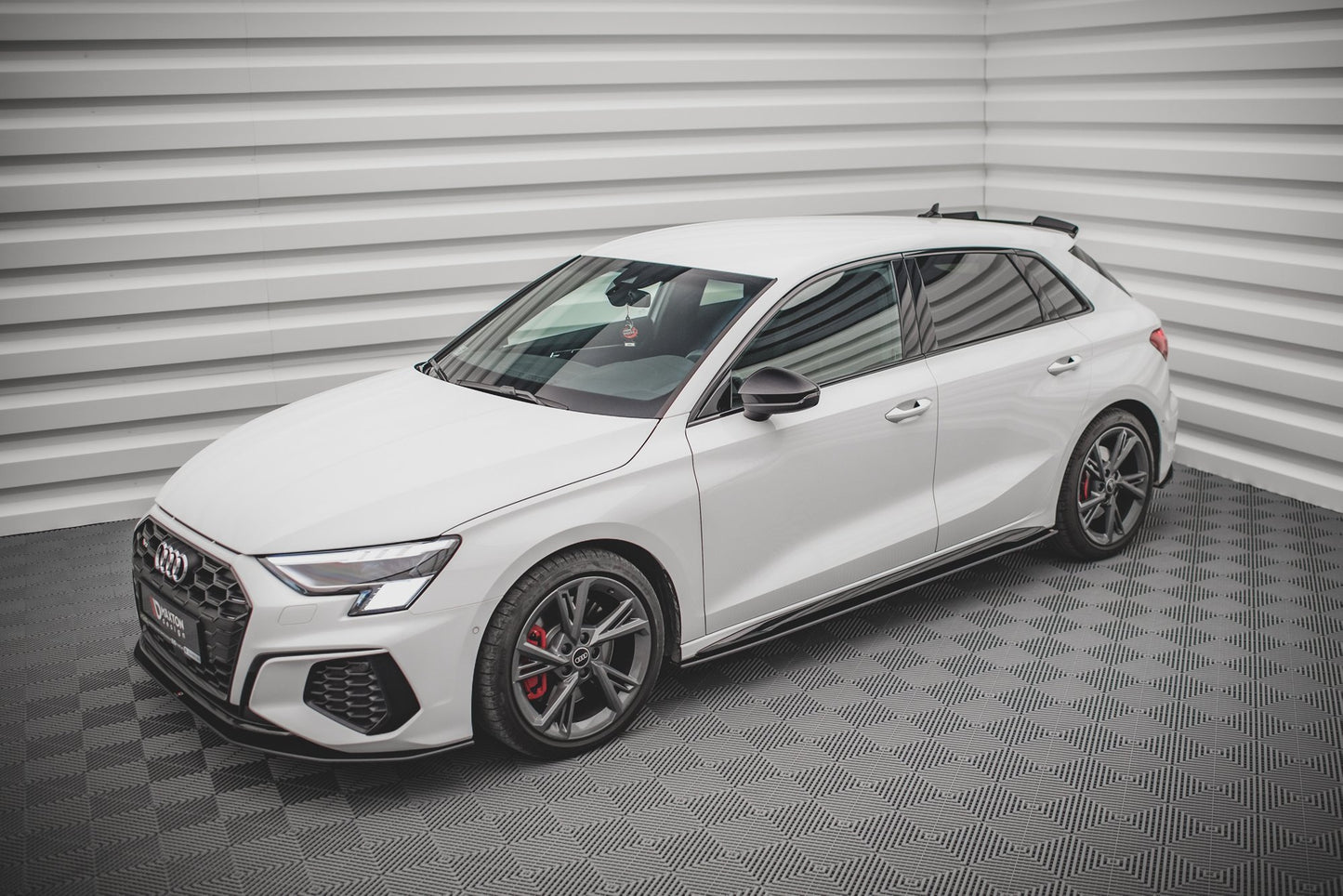 Maxton Design "Street Pro" difuzory pod boční prahy pro Audi A3 8Y, plast ABS bez povrchové úpravy, S-Line