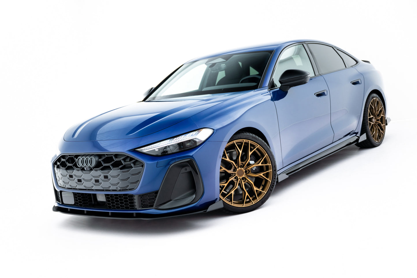 Maxton Design rohové spoilery pod přední nárazník pro Audi A5 B10, plast ABS bez povrchové úpravy, S-Line, Sedan / Avant