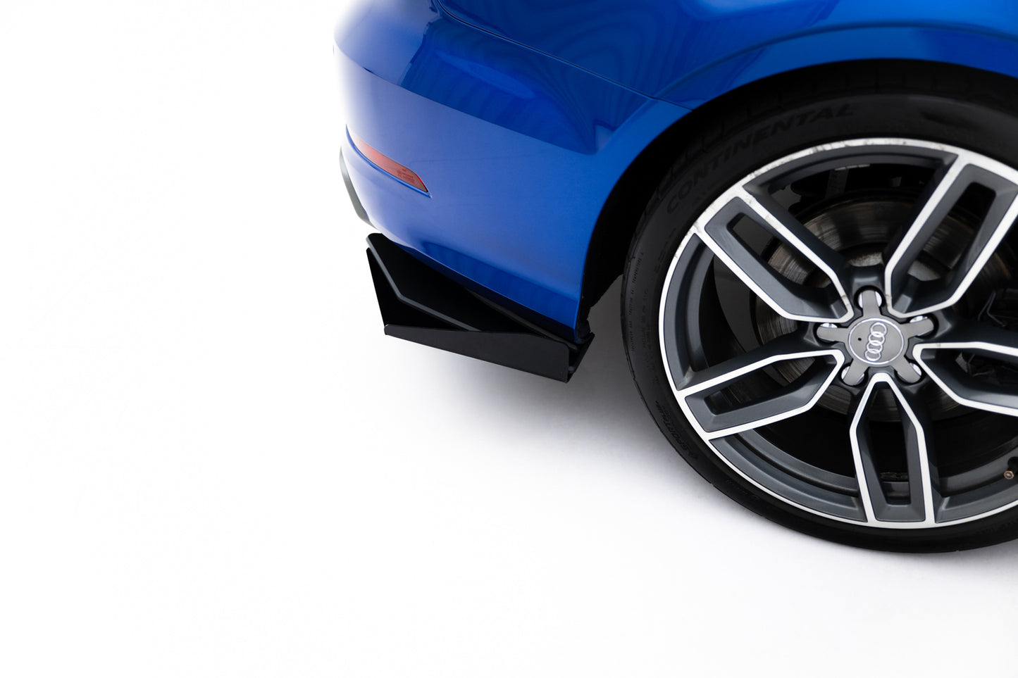 Maxton Design "Street Pro" boční difuzory pod zadní nárazník s křidélky pro Audi A3 8V, plast ABS bez povrchové úpravy, Sedan