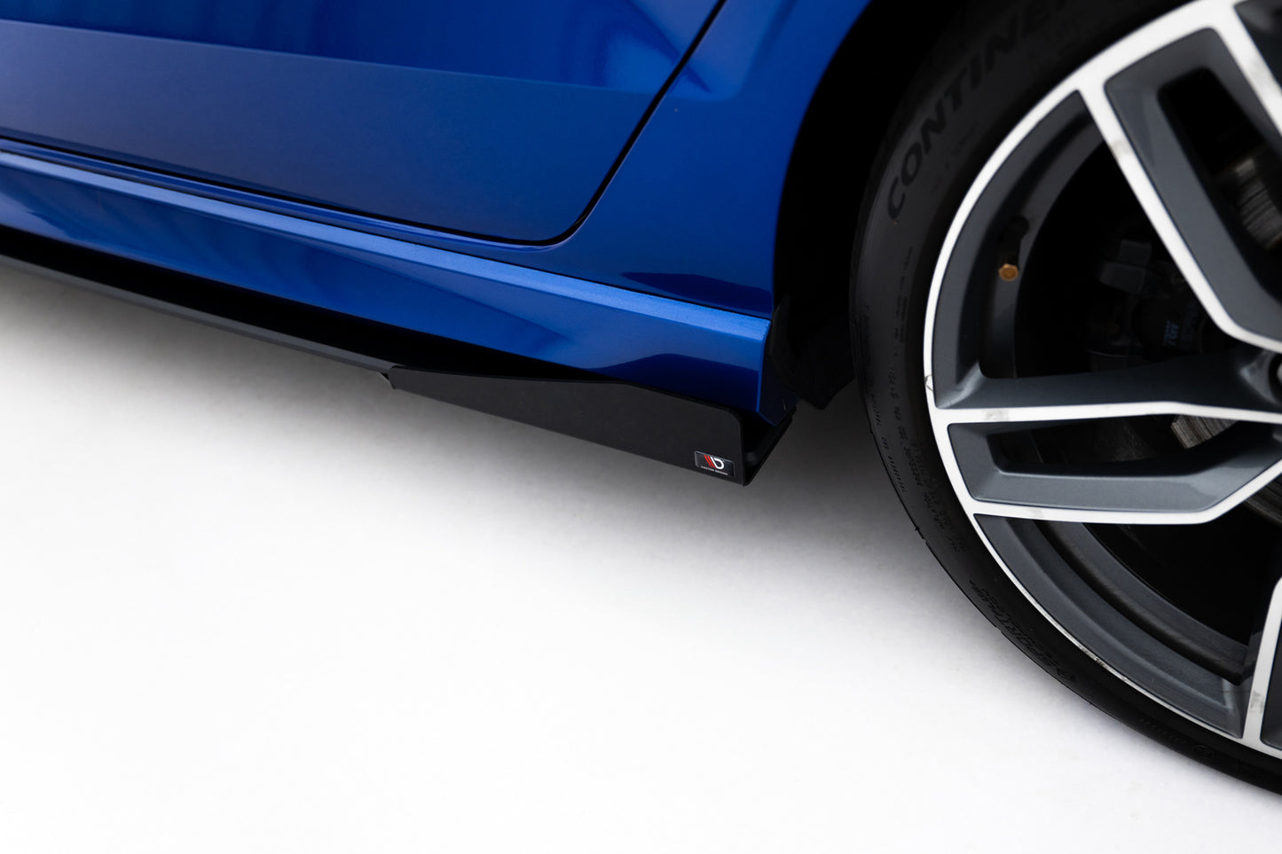 Maxton Design křidélka bočních difuzorů pro Audi A3 8V, černý lesklý plast ABS, sedan S-Line