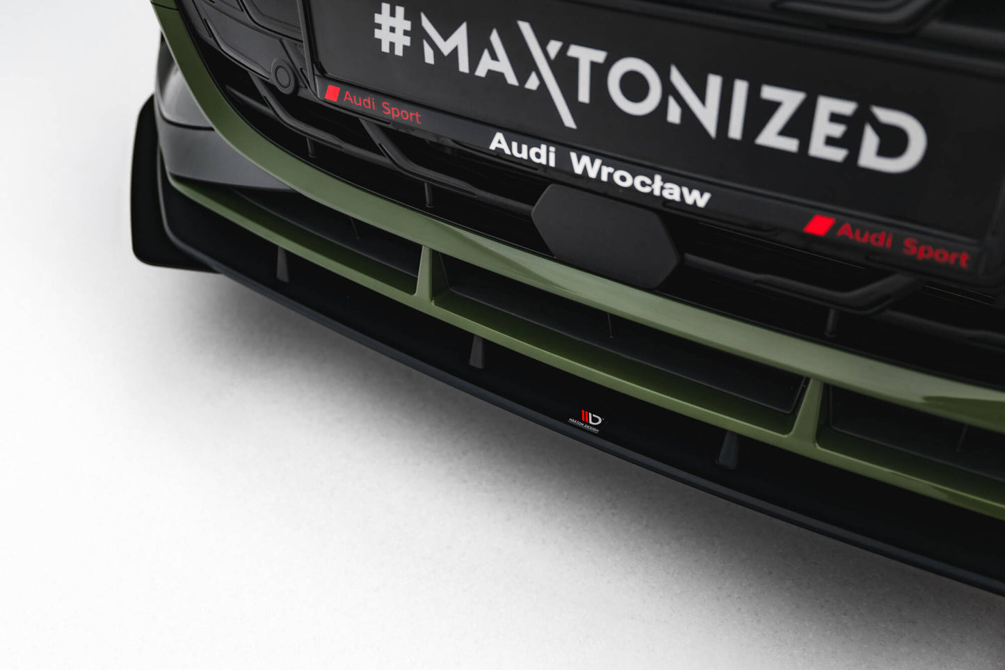 Maxton Design "Street Pro" spoiler pod přední nárazník s křidélky ver.1 pro Audi A3 8Y Facelift, plast ABS bez povrchové úpravy, S-Line / S-Line Sedan