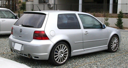 Maxton Design boční prahy pro Volkswagen Golf Mk4, plast ABS bez povrchové úpravy, R32 look
