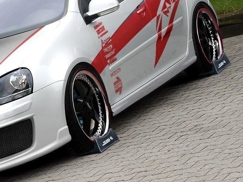 Maxton Design boční prahy pro Volkswagen Golf Mk5, plast ABS bez povrchové úpravy, GTI look