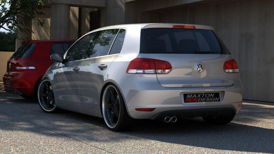 Maxton Design vložka zadního nárazníku pro Volkswagen Golf Mk6, plast ABS bez povrchové úpravy, s výřezem pro koncovku