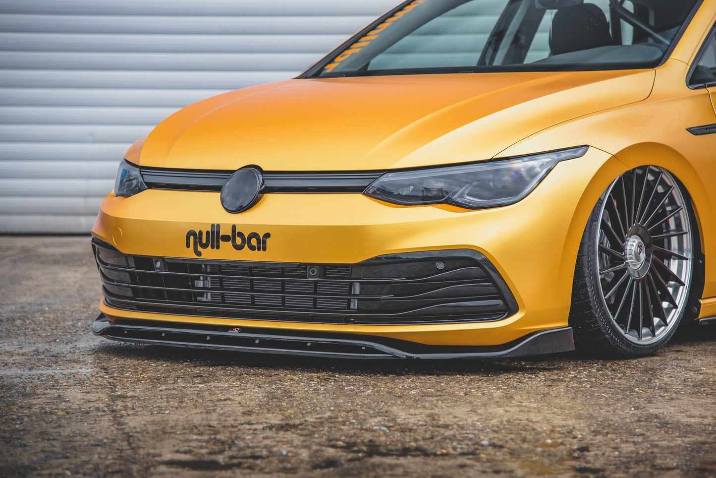 Maxton Design spoiler pod přední nárazník ver.2 pro Volkswagen Golf Mk8, plast ABS bez povrchové úpravy