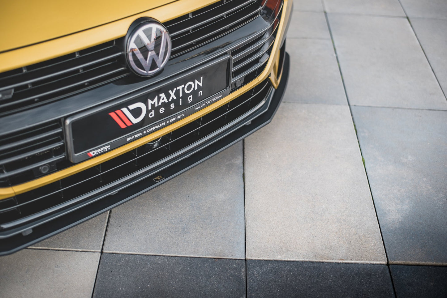 Maxton Design "Racing durability" spoiler pod přední nárazník pro Volkswagen Arteon, plast ABS bez povrchové úpravy