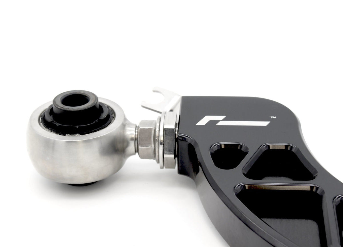 Racingline nastavitelná zadní kontrolní ramena pro Audi