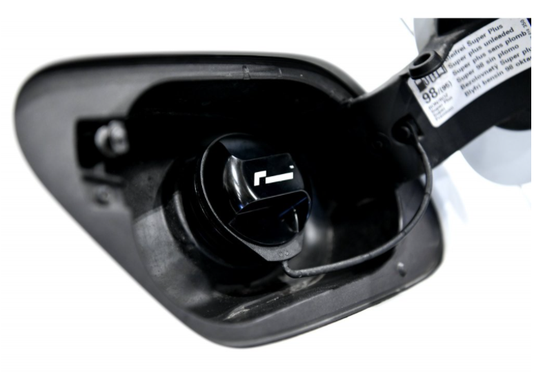 Racingline víčko nádrže - Audi